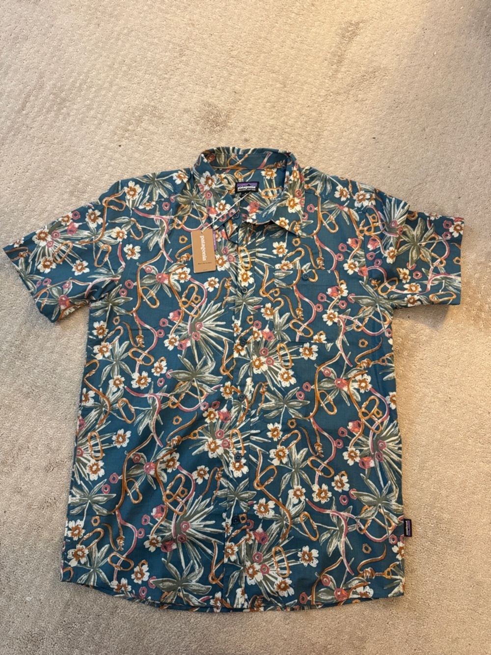 Patagonia Teal Floral & Rope Print Short-Sleeve Button-Down Shirt. All Organic